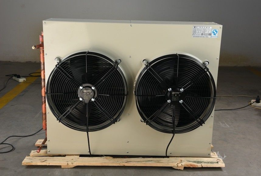 Vertical side mounted condenser suitable for air-cooled condensing units that require separate installation of condenser and compressor